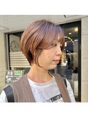 大人ショートボブ/ホワイトグレージュ/ブリーチ/ダブルカラー