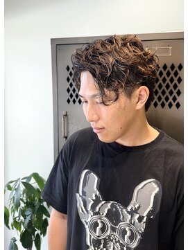 リフル 八王子(RIFULL) メンズパーマ　ツイスパ　波巻き　フェード