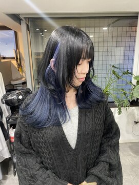 エミュー(Emu) ネイビーインナーカラー☆