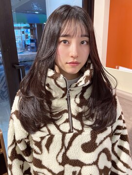 クシェル(kuschel) 似合わせカットレイヤーカットぱっつん前髪フェミニンロング