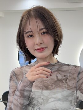 メルバイグラフ 梅田(mel by GRAFF) 切りっぱなし外はねボブ