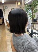 切りっぱなしボブ