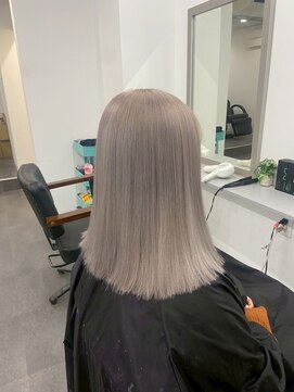 セレーネヘアー キョウト(Selene hair KYOTO) ホワイトベージュカラー