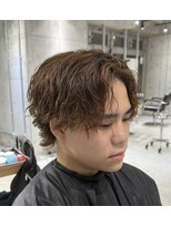 ハイプ(HYPE)&nbsp;フェザーパーマ/センターパート/シャドウパーマ/眉毛