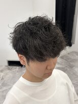ノイセルヘアー(Noisyle Men's hair)&nbsp;リバースセンターパート/ニュアンスパーマ/ダウンバング/MEN'S