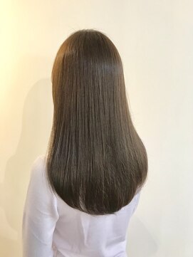 コクウ(cokuu) 【cokuu】◆つや髪 サラサラロング~フォギーベージュ◆◆