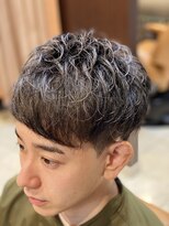 ヘアーモードキクチ 神田日銀通り店 神田束間マッシュショート
