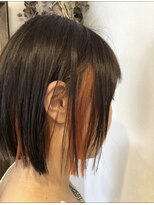 カミリー(Kamily)&nbsp;インナーカラー /ハイトーンカラー／ボブ