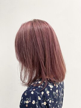 ハイブ 金沢(Hive) ブリーチハイトーンカラーショートボブツヤ髪スタイル髪質改善