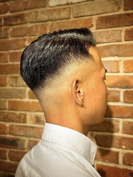 ヒロギンザ 大阪本店(HIRO GINZA) バーバースタイル×スキンフェード