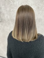 アンダーバー(UNDRvr)&nbsp;グラデ風アッシュベージュ　6.3