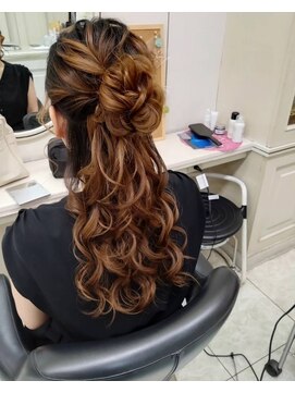 ビューティサロン東京堂 ハーフアレンジ