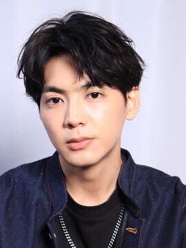 ネイビー(NAVY) デキる男はやってるビジネスヘア フェザーパーマ