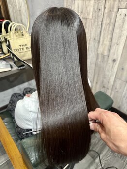 ラボ(LAB)の写真/【髪質改善】LAB独自の髪質改善技術で髪に優しく、毛先まで指通り滑らかな美髪へ導きます♪