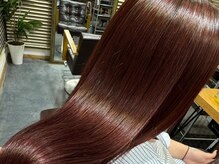 髪質改善ストレートの特徴：ダメージ毛やブリーチ毛にも対応◎