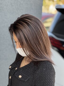 フェアリーテール つきのわ店 シャドウルーツ風モーブグレージュ