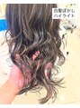ケンジ 平塚 アネッタ(KENJE annetta) 白髪ぼかしハイライトでおしゃれに艶髪を作りましょう♪
