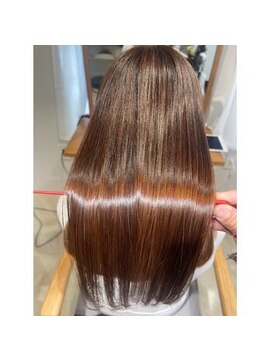 ラヴィエ(RAVIE) 【半田・髪質改善】縮毛矯正/トリートメント/マンツーマン