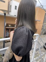 ミント(mint) こっくりオリーブ!赤み抑えて透明感! マット/オリーブグレー