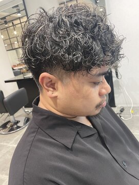 ソーエン バイ ヘッドライト 熊本店(soen by HEADLIGHT) プードルパーマメンズパーマハイライトカラー