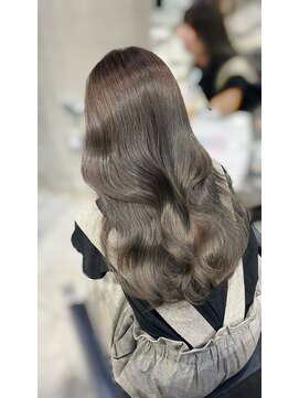 ジュノヘアージャパン 表参道(JUNO HAIR JAPAN) 黒髪/クラゲヘアー/オリーブグレー/小顔/ココアベージュ/渋谷
