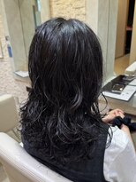 ヴィサージュプラス(VISAGE plus) ミディアムパーマ