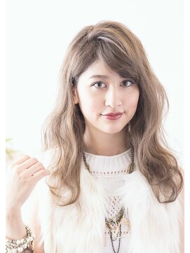 ヘアサロン アティリー(Hair Salon Attirer) 西梅田/ボブ/グレーベージュ/白髪ぼかし【Attirer飯田裕之】