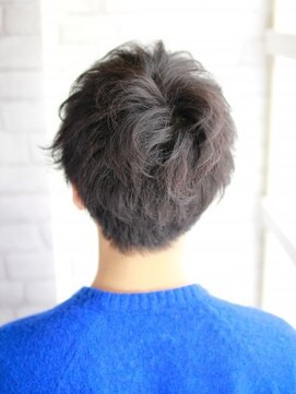 ヘアメイク ナル(hair make nalu) 動きのあるメンズパーマスタイル