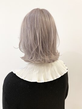 モードケイズ 心斎橋店 MODE K's ホワイトラベンダーカラー♪