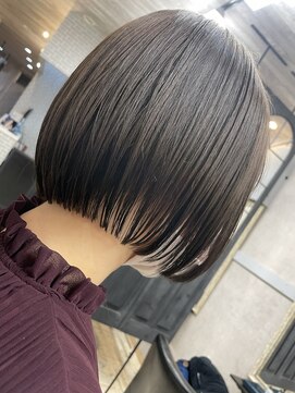ノア ヘアデザイン 町田店(noa Hair Design) ぱつっとラインボブ