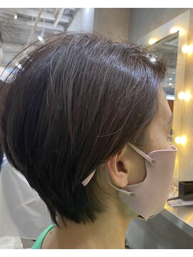 ノノ(nono) 耳掛けショートボブ