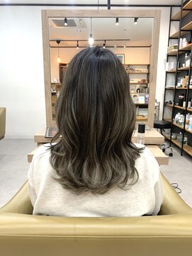 ヘアーサロン ハイプ(HYPE) グレージュデザインカラー