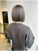 絶妙なマット感のあるベージュボブ_mat beige bob_