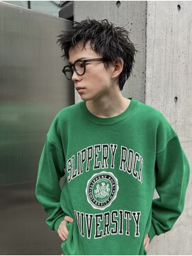 ヒュージ 三軒茶屋(huge) ツイストスパイラル/束感ショート/ツーブロックマッシュ