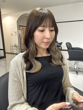 ピース(Peace) イヤリングカラー