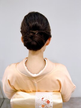 ジラ ヘアアンドメイク(girra HAIR&MAKE) 訪問着着付けヘアセット