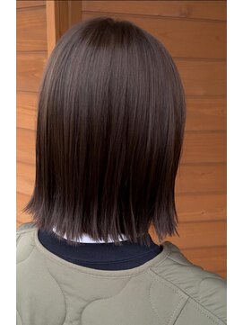 モントゥリー(Mon tree) 切りっぱなしボブ