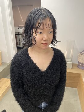 バド(bado) 大きいカールのボブパーマ