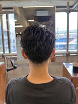 タメ(tame-)&nbsp;サーフカール/フェザーパーマ/ブルーブラック【都賀/メンズ】