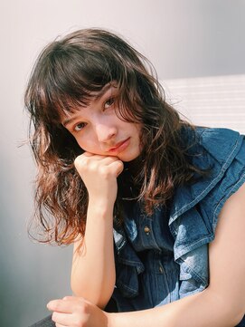 レジュアル(RESSUAL) ミディアムヘア暗めカラーグランマッシュデザインカラー