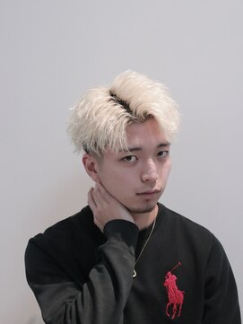 ルーストデラックス 京都河原町三条(ROOST dx) MEN’S HAIR/波巻ツイストスパイラル/フェザーパーマ/京都河原町