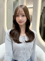 シーシンジュク 新宿南口(Sea shinjuku)&nbsp;ココアベージュ×レイヤー[小顔/黒髪/オリーブグレー]