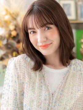 カバーヘア ブリス 大宮西口(COVER HAIR bliss) スモーキーブラウン/ぱっつん前髪/切りっぱなしミディアム/30代g