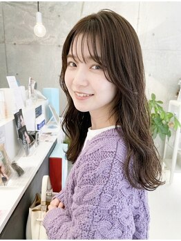 アルジャーノン コックス(ALGERNON COX)の写真/高いカット技術でナチュラルで可愛い"横顔美人"が叶う♪センス溢れるフォルムで顔周りもスッキリ◎