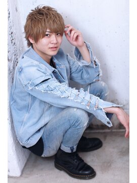 アドール(ADOR) 【ADOR*MIHO】アッシュベージュのレイヤーマッシュ