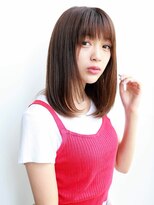 ルティア(Lutia) 小顔バング ワンレンストレート★★