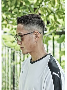 オゥルージュ カシェ(Au-rouge Cashe) 【一軒家プライベートサロン　Au-rouge　Cashe】メンズカット