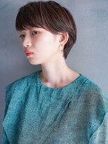 カンナ(Canna)&nbsp;耳出しショート/フェザーバング/カーキグレージュ/髪質改善/30代
