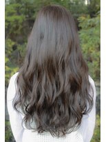 ノアーズ アーク(Noah's Ark)&nbsp;重めスタイルのグレージュヘア☆