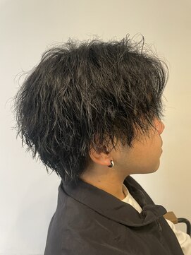 ニアウ 伊勢崎連取店(Niau) メンズマッシュウルフツイストスパイラルパーマ